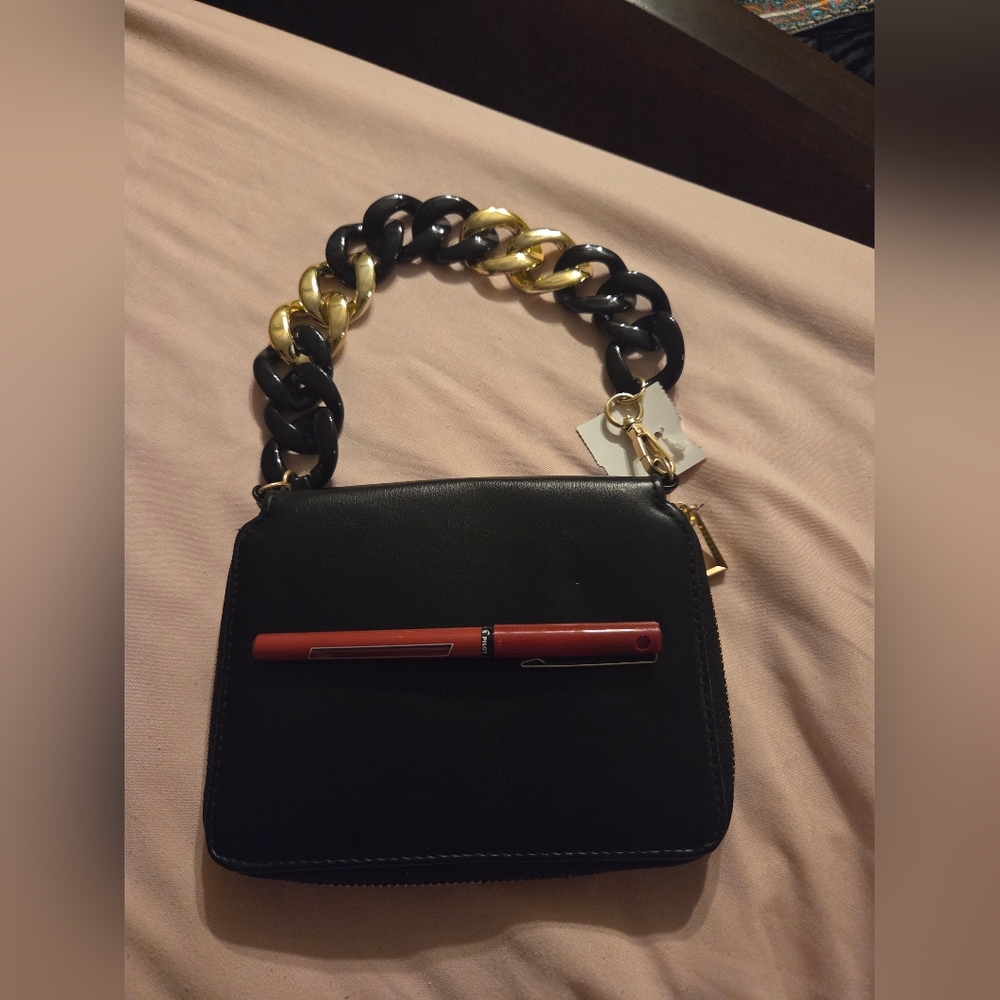 Elegant Black Gold Chain Women's Wallet Wrislet Bag - Picture 3 of 11